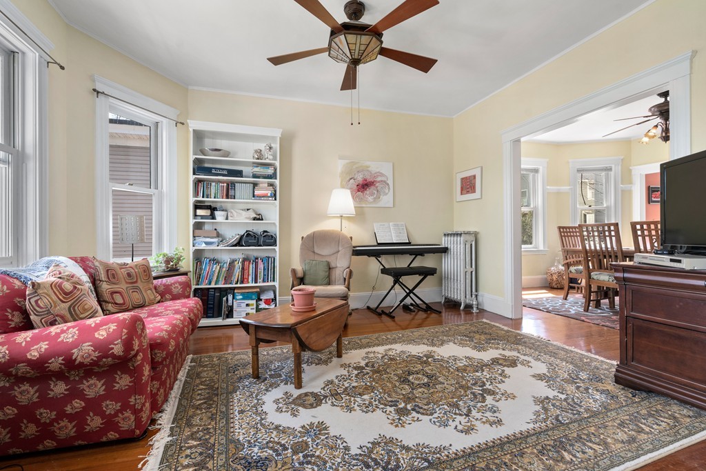 215 Crafts Road, Unit 3 Brookline, MA 02467 - Photo 3 of 17