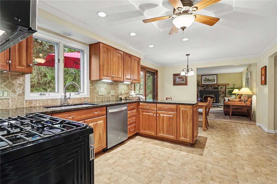 10 High Point Drive Parma, NY 14559 - Photo 9 of 28 Kitchen includes updated appliances, dishwasher an