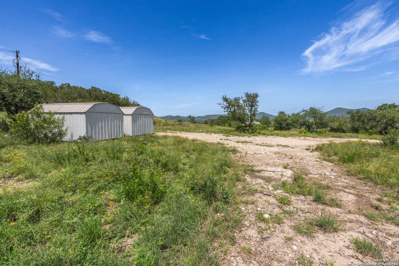 816 Cornelius Road Utopia, TX 78884 - Photo 19 of 37