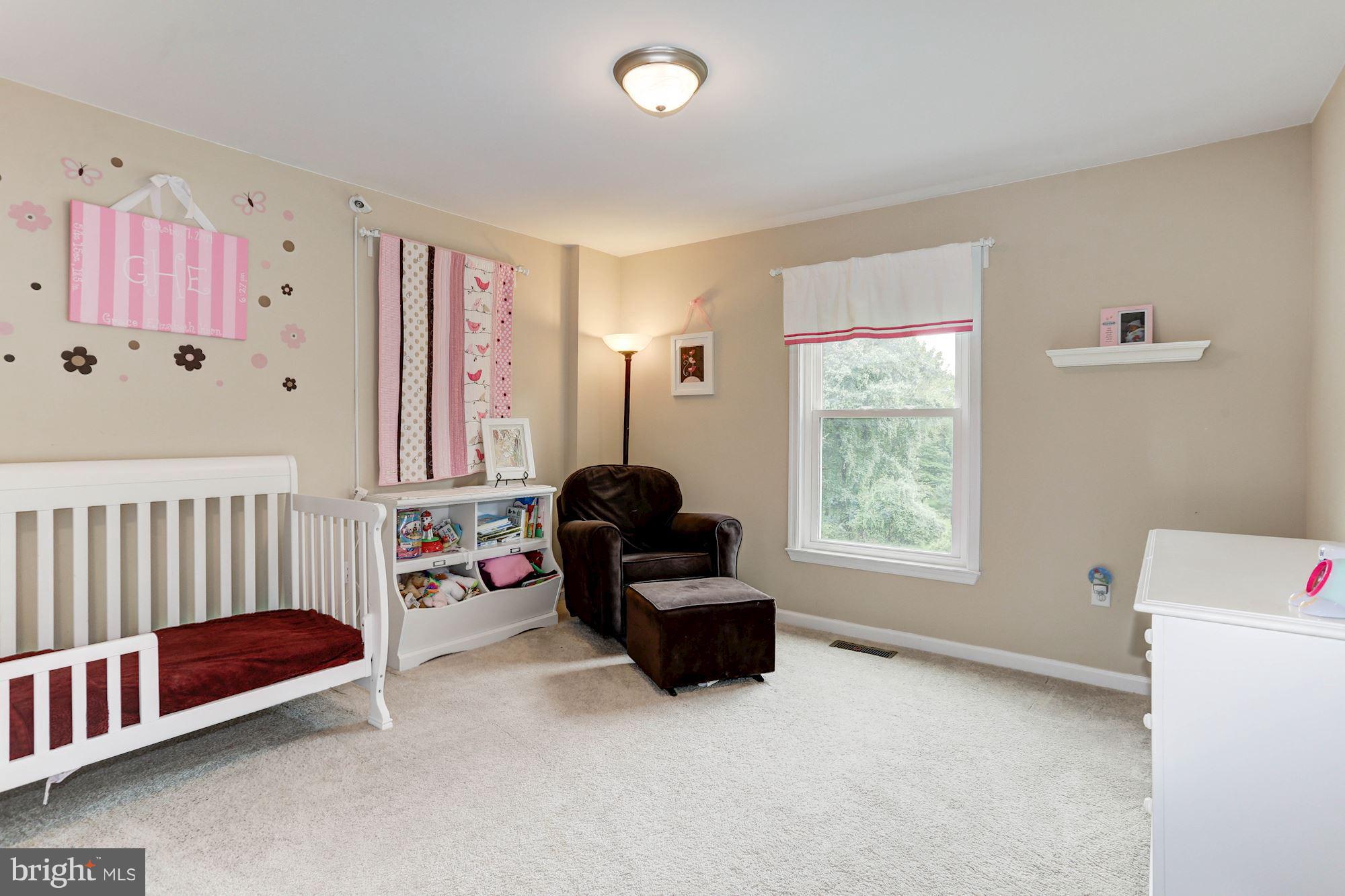 16204 Whitehaven Road Silver Spring, MD 20906 - Photo 22 of 35 Bedroom