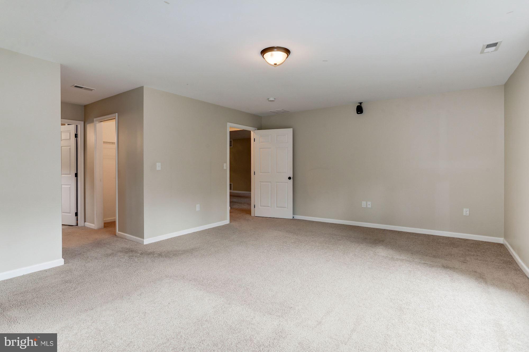 16204 Whitehaven Road Silver Spring, MD 20906 - Photo 31 of 35 In Law Bedroom