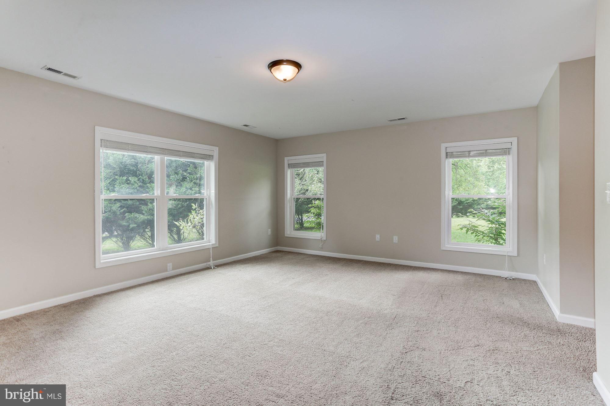 16204 Whitehaven Road Silver Spring, MD 20906 - Photo 32 of 35 In Law Bedroom