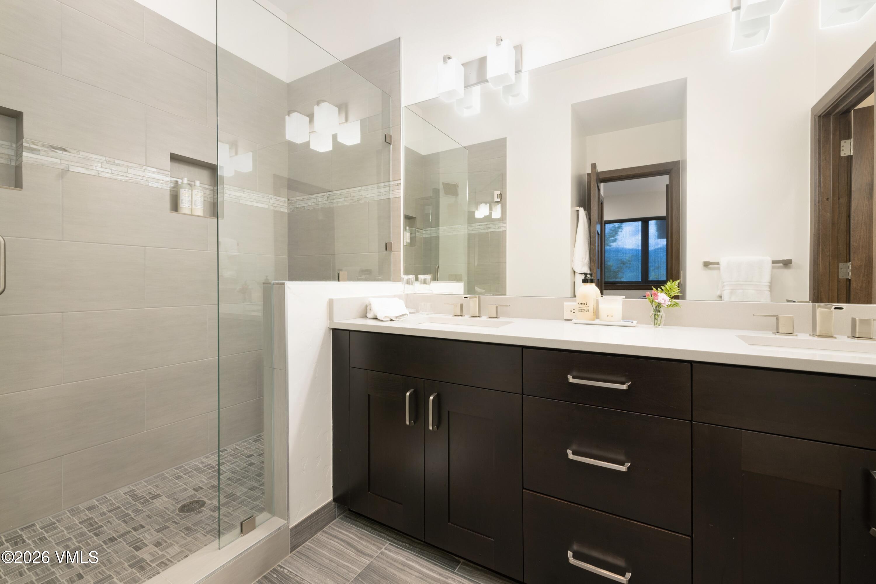 4570 Flat Point, Unit W Avon, CO 81620 - Photo 27 of 31 28 Bathroom