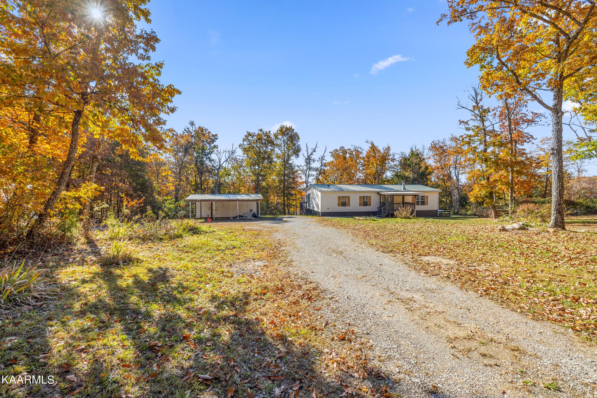 188 Overlook Trail Spring City, TN 37381 - Photo 28 of 32 Gallery Image 28