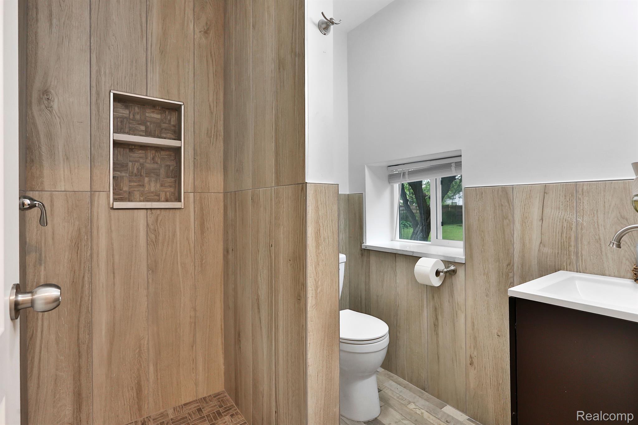 1064 Minnesota Road Troy, MI 48083 - Photo 14 of 27 Gallery Image 14