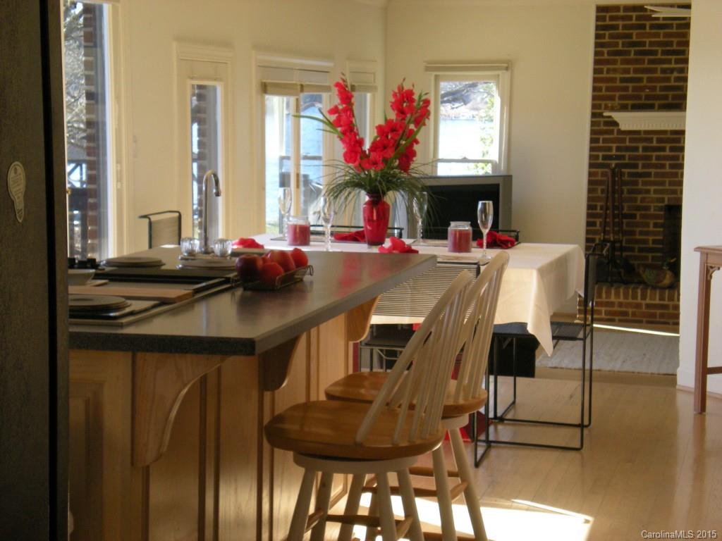 322 Lakeview Road New London, NC 28127 - Photo 12 of 24 Gallery Image 12