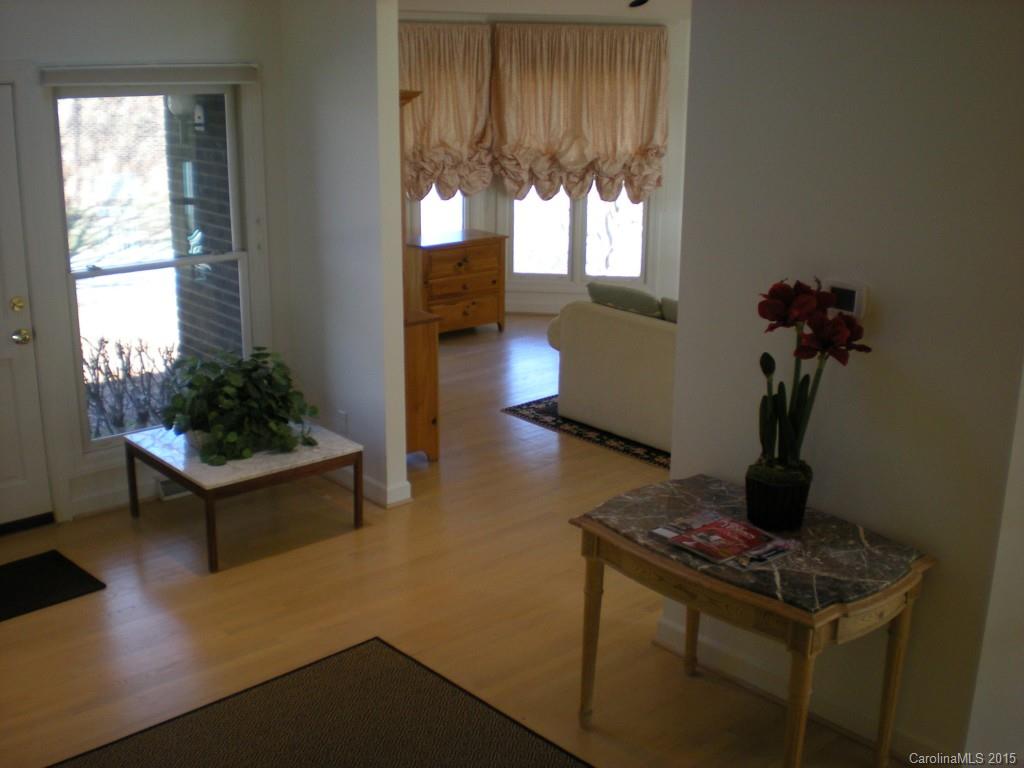 322 Lakeview Road New London, NC 28127 - Photo 8 of 24 Gallery Image 8