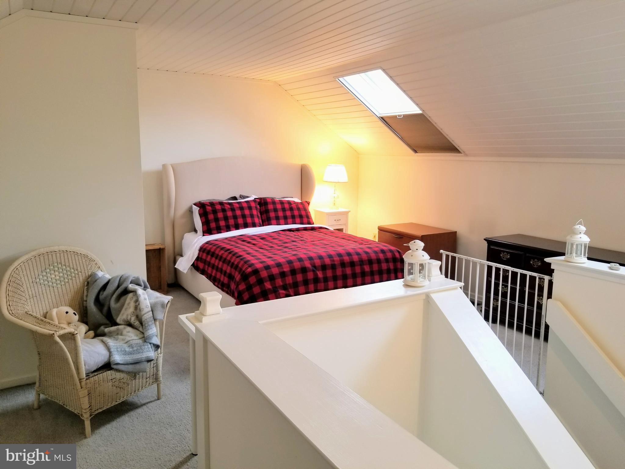 25 Ingham Way New Hope, PA 18938 - Photo 15 of 23 3rd Floor Bedroom/Office