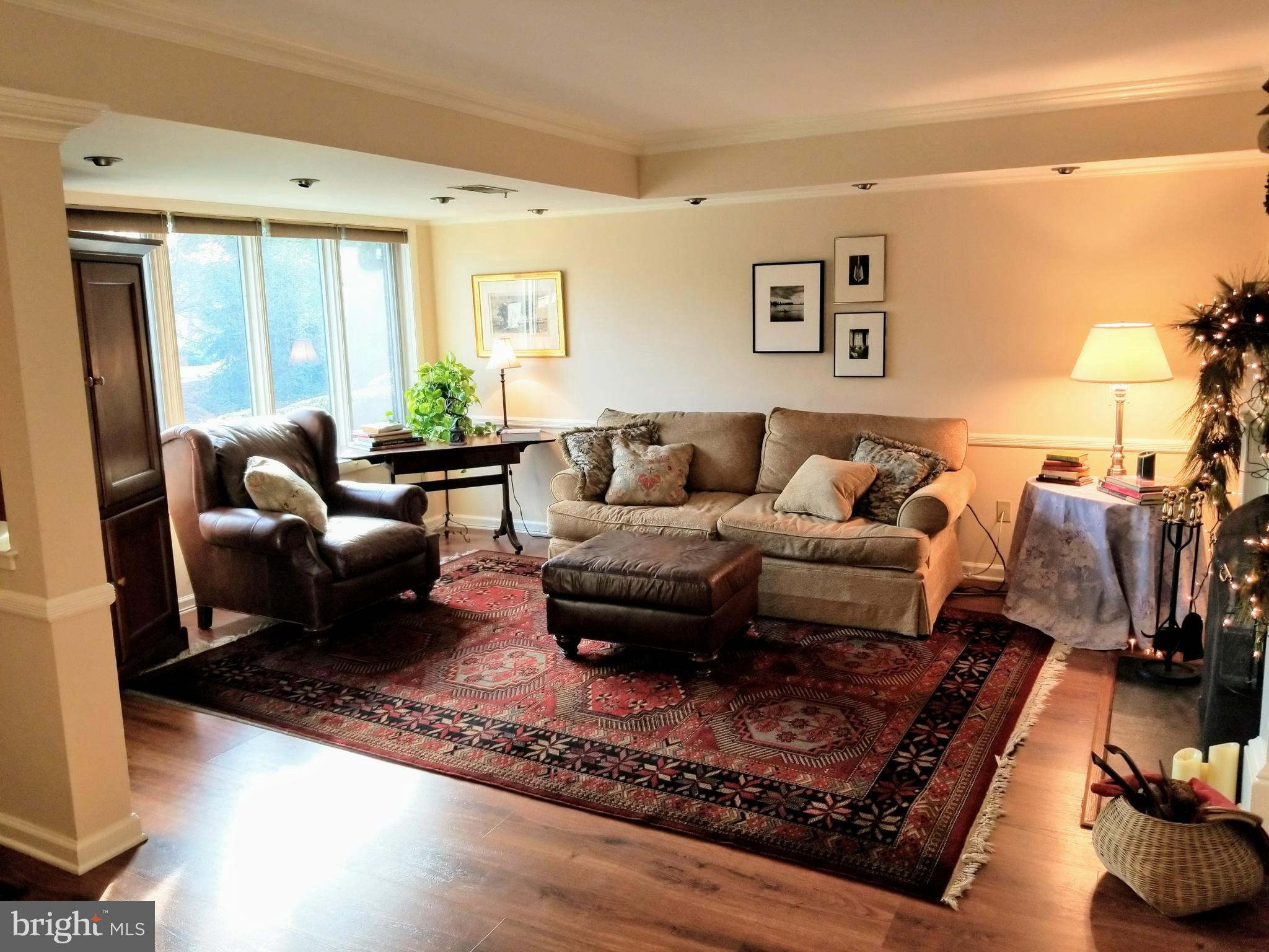 25 Ingham Way New Hope, PA 18938 - Photo 4 of 23 Living Room