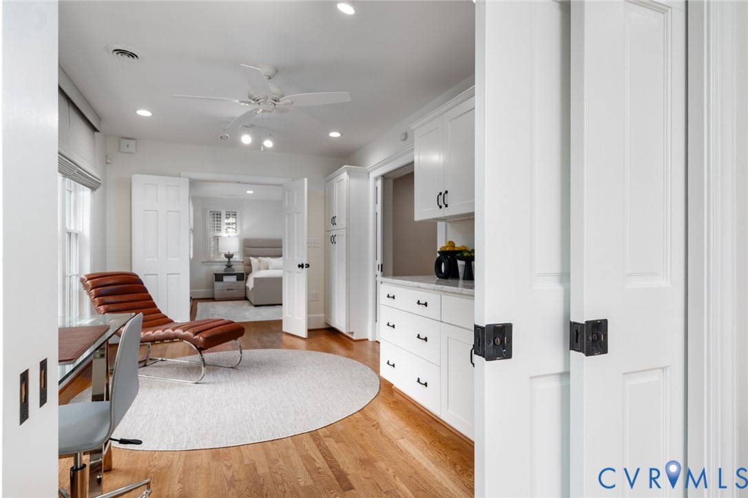 509 Gardiner Road Henrico, VA 23229 - Photo 22 of 42 A spot to focus when you need to, without feeling
