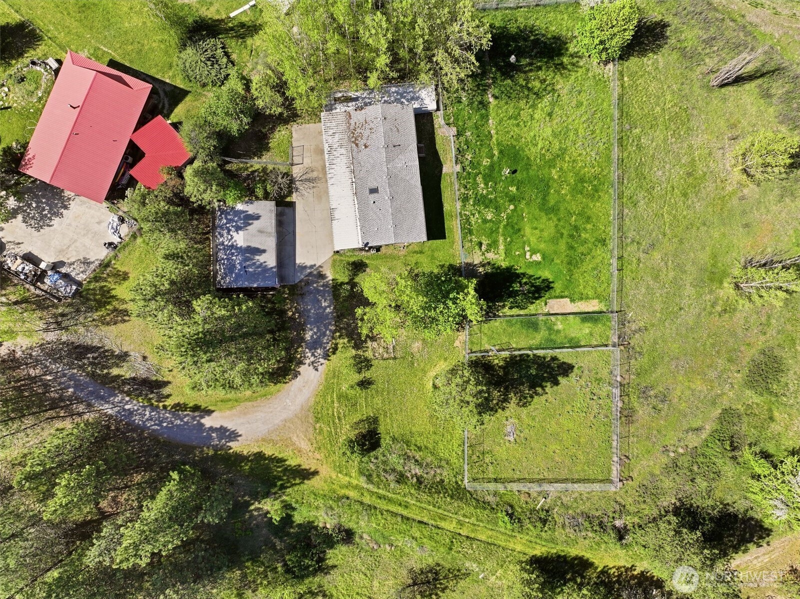 8325 East Lindgren Road Spokane, WA 99217 - Photo 30 of 32