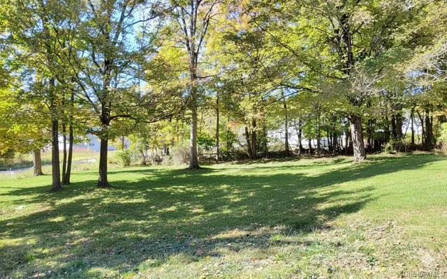 $579,000 | 3 Carroll Court, Woodbury, NY 10930