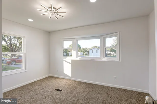 $109,900 | 3 Clayton Drive, Clayton, DE 19938