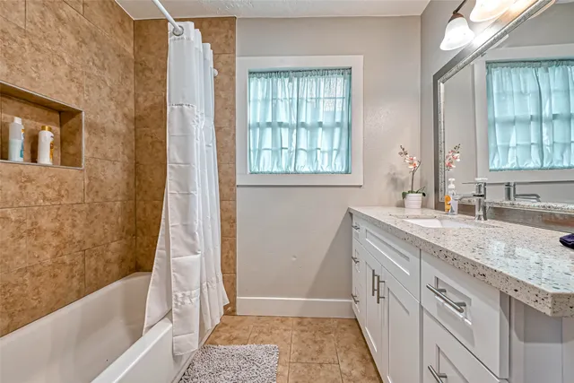 $6,000 | 10601 Willowgrove Drive, Houston, TX 77035