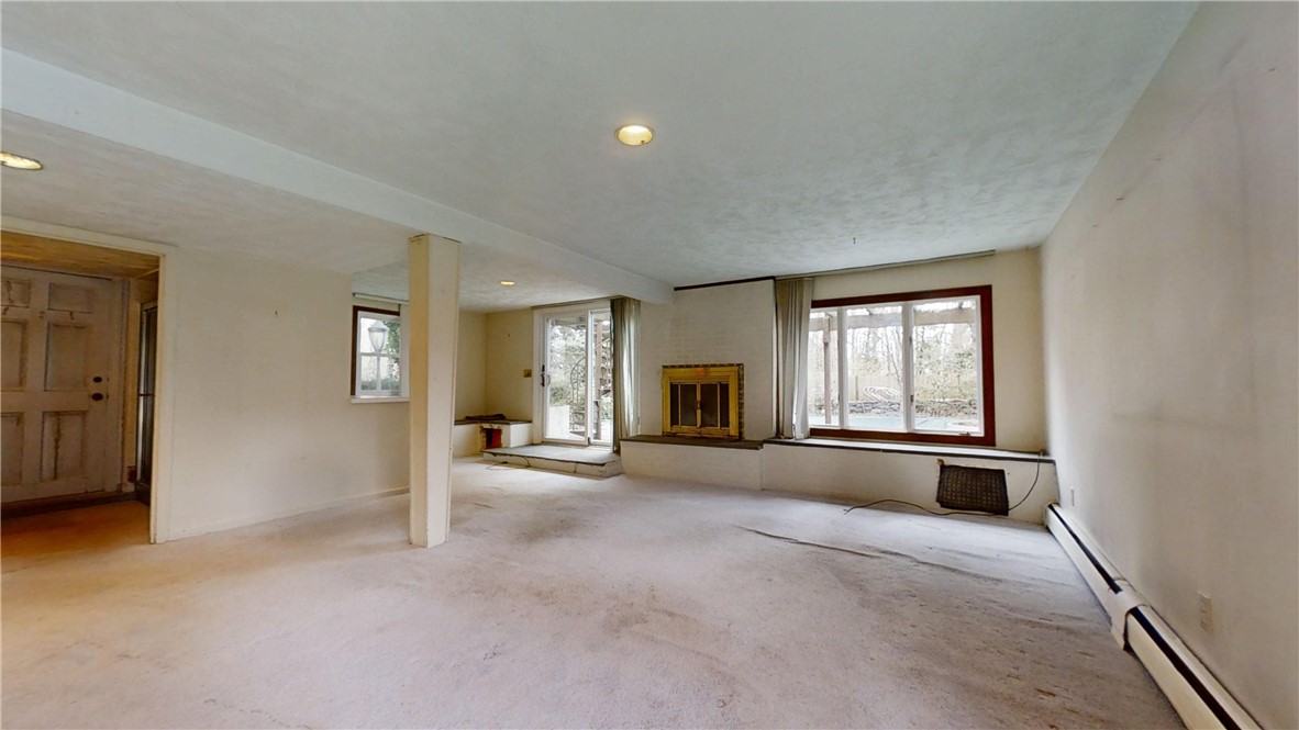 28 Hilltop Drive Warwick, RI 02818 - Photo 15 of 25