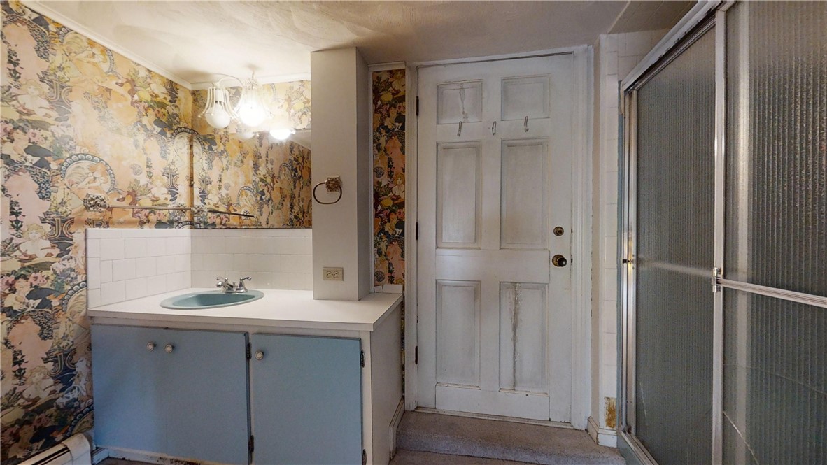 28 Hilltop Drive Warwick, RI 02818 - Photo 18 of 25