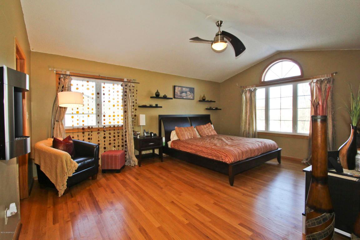 5423 Kensington Lane Northwest Rochester, MN 55901 - Photo 12 of 28 Gallery Image 12