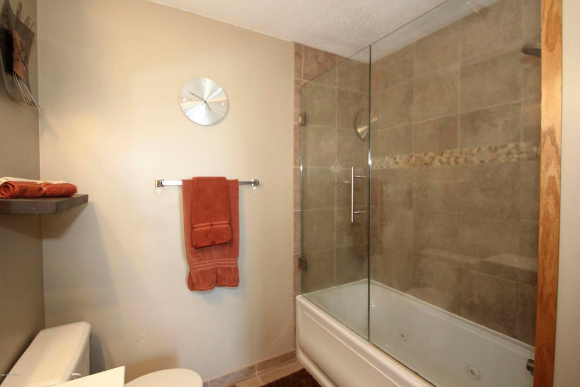 5423 Kensington Lane Northwest Rochester, MN 55901 - Photo 14 of 28 Gallery Image 14