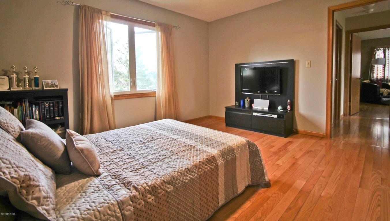 5423 Kensington Lane Northwest Rochester, MN 55901 - Photo 16 of 28 Gallery Image 16