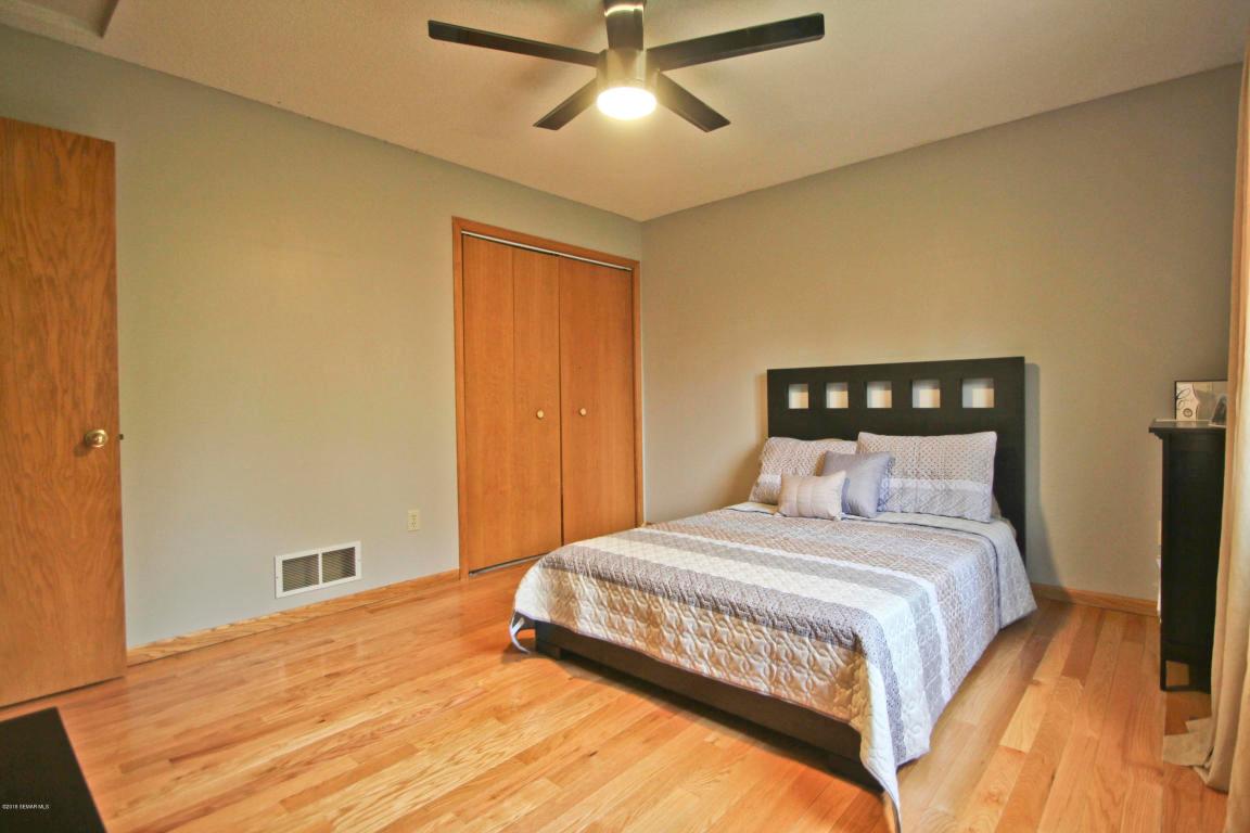 5423 Kensington Lane Northwest Rochester, MN 55901 - Photo 17 of 28 Gallery Image 17