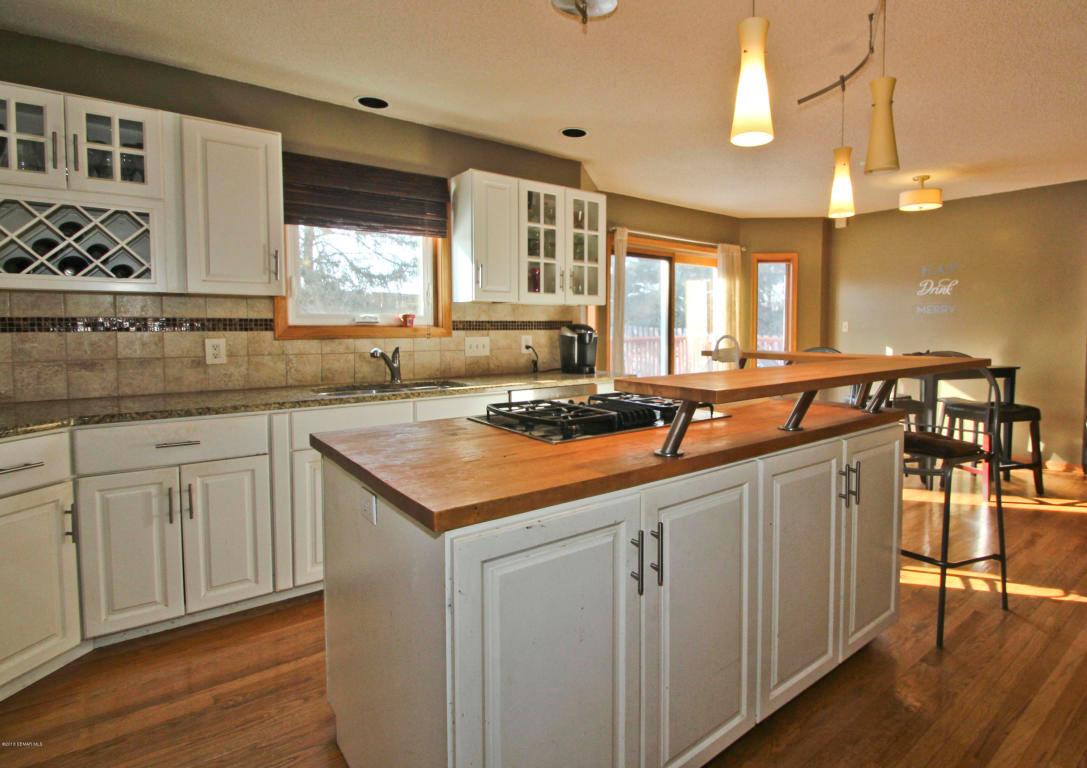 5423 Kensington Lane Northwest Rochester, MN 55901 - Photo 3 of 28 Gallery Image 3