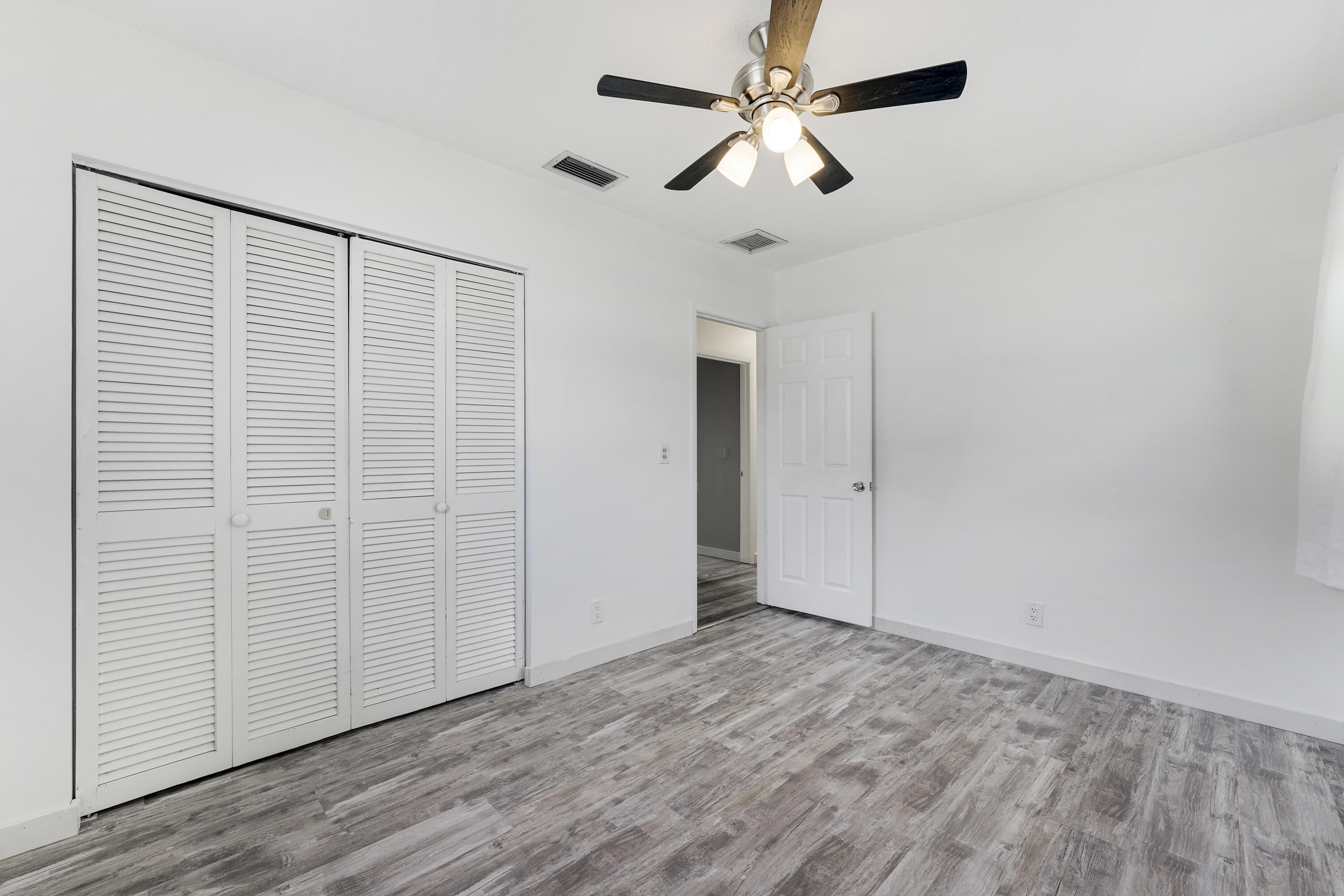 1207 Choctaw Street Jupiter, FL 33458 - Photo 15 of 31 House-13