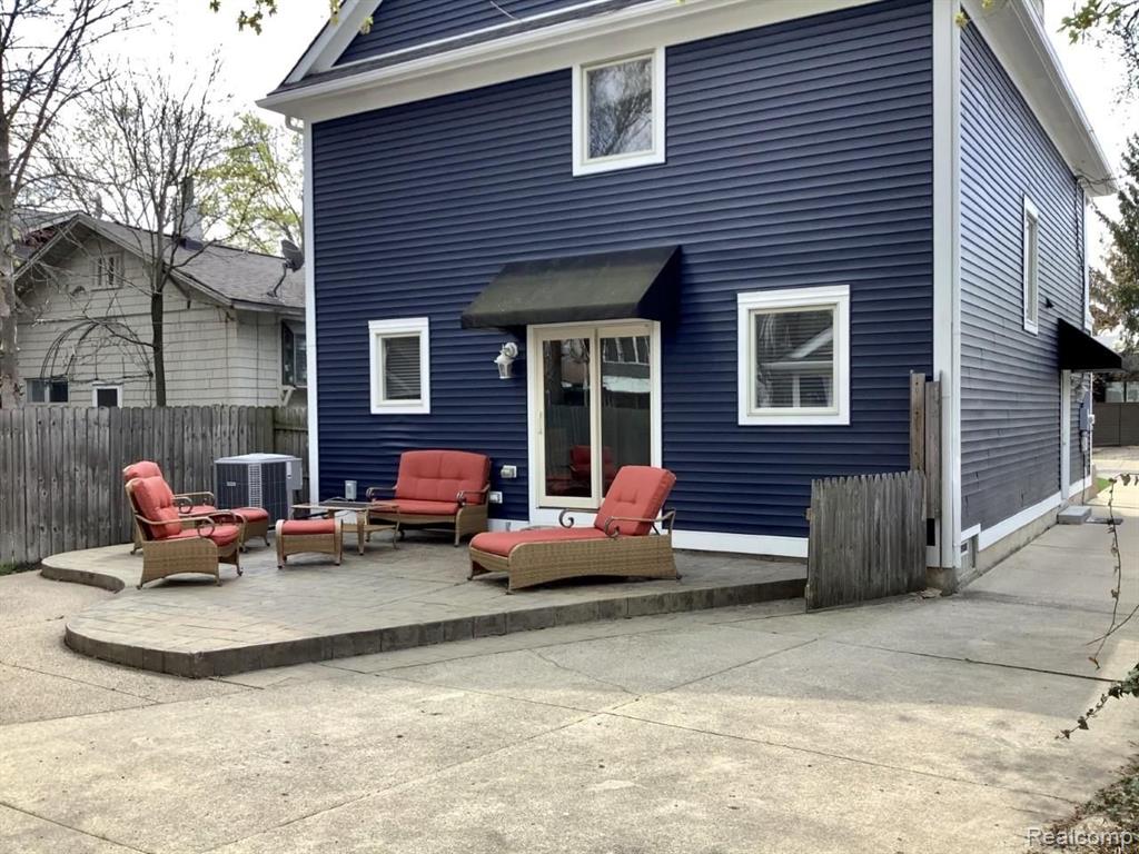 1171 Ruffner Avenue Birmingham, MI 48009 - Photo 23 of 25