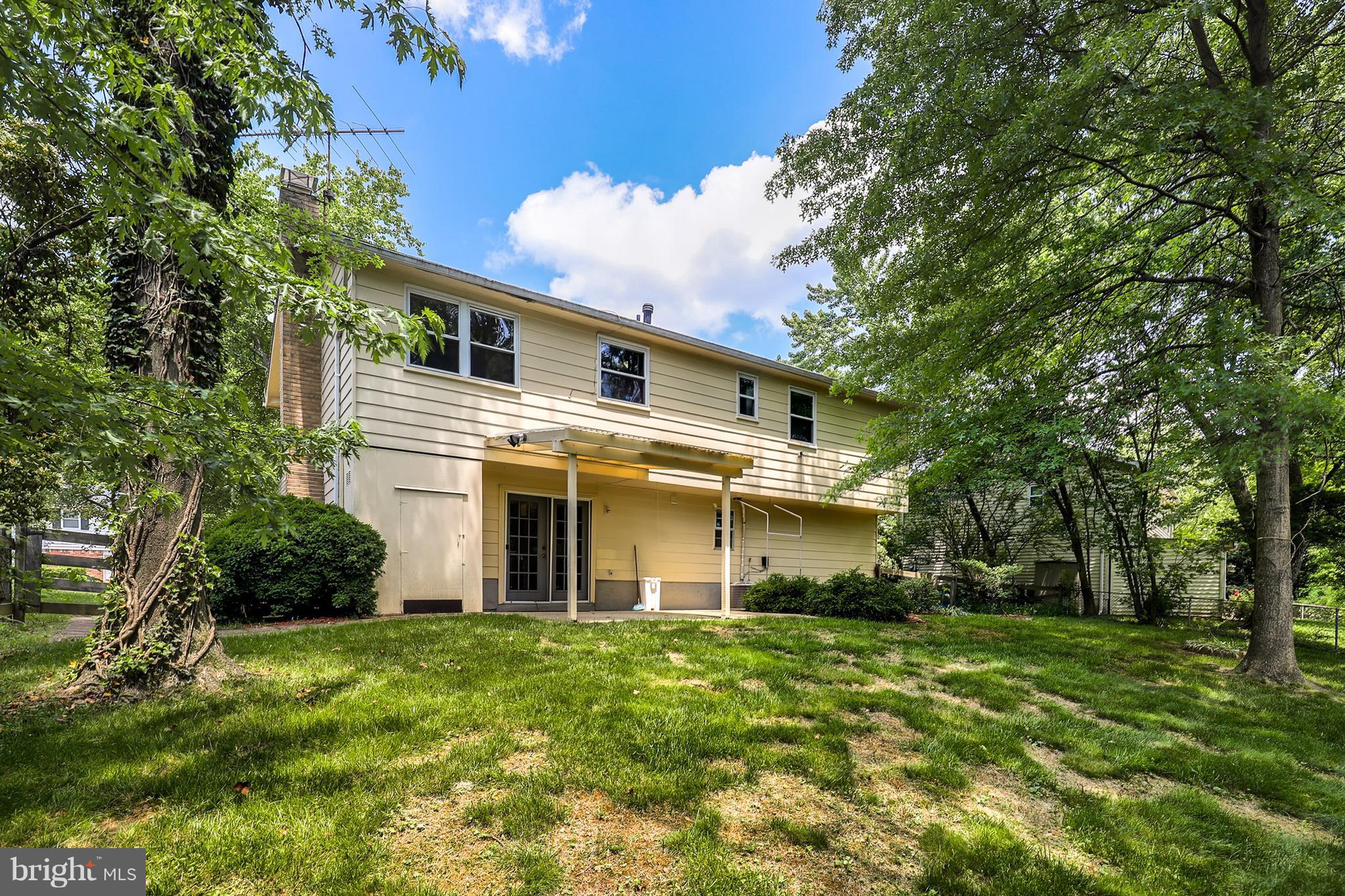 8501 Snowden Loop Laurel, MD 20708 - Photo 24 of 26 Exterior (Rear)