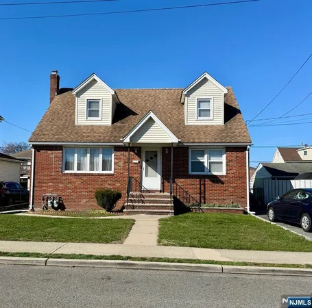 $1,750 | 315 3rd Street, Unit 2, Saddle Brook, NJ 07663