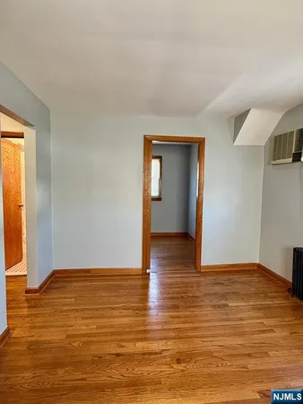 $1,750 | 315 3rd Street, Unit 2, Saddle Brook, NJ 07663