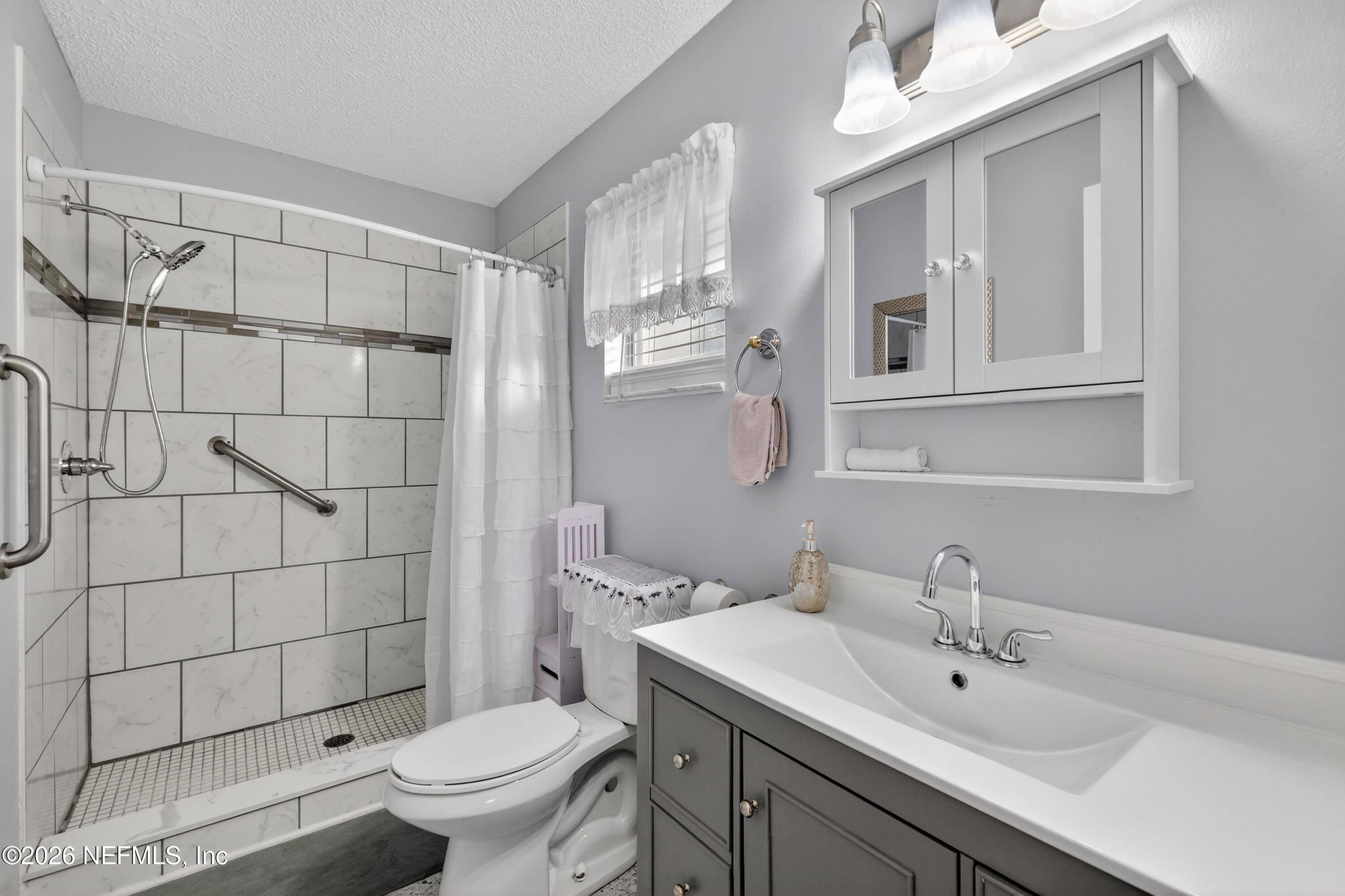 8654 Southwest 96th Street, Unit D Ocala, FL 34481 - Photo 17 of 23 Primary Bathroom