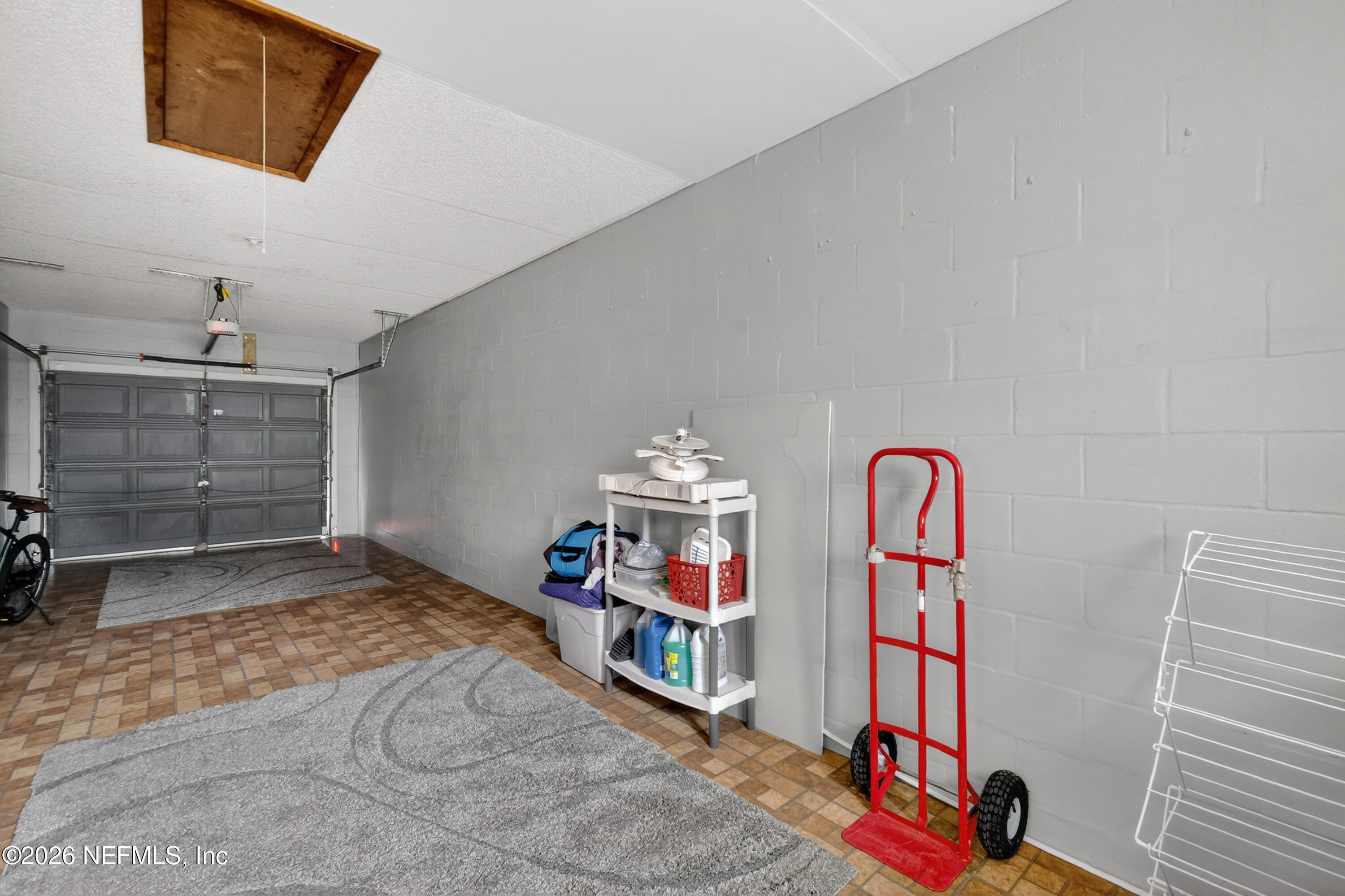 8654 Southwest 96th Street, Unit D Ocala, FL 34481 - Photo 20 of 23 Garage