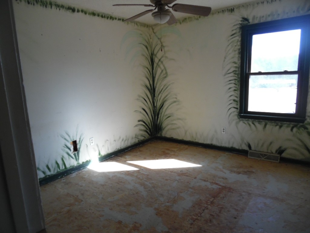 116 Rolling Drive Westminster, SC 29693 - Photo 7 of 9