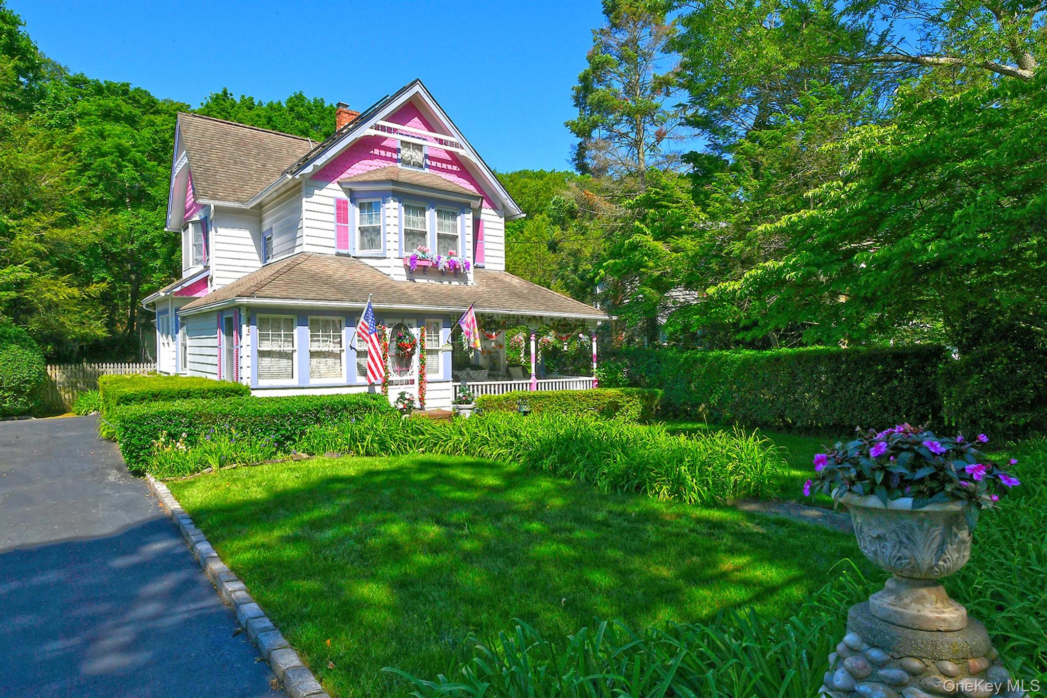 277 Vernon Valley Road Northport, NY 11768 - Photo 1 of 49