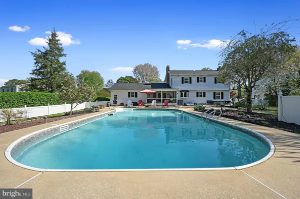 $485,000 | 183 North Fairfield Drive, Dover, DE 19901