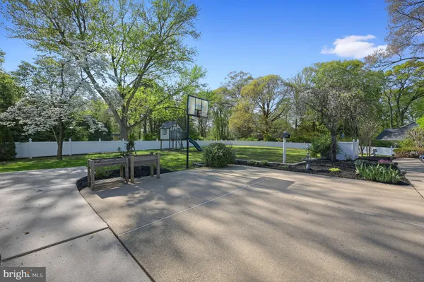 $485,000 | 183 North Fairfield Drive, Dover, DE 19901