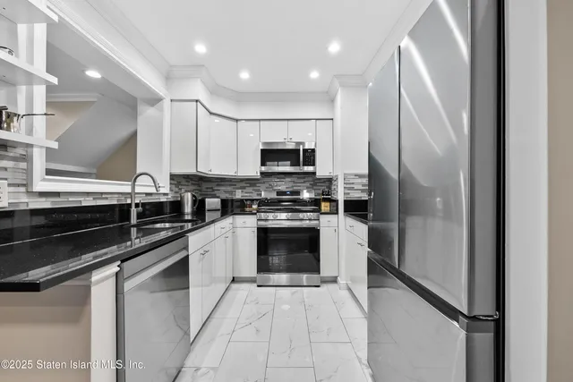 $540,000 | 512 Ilyssa Way | Greenridge