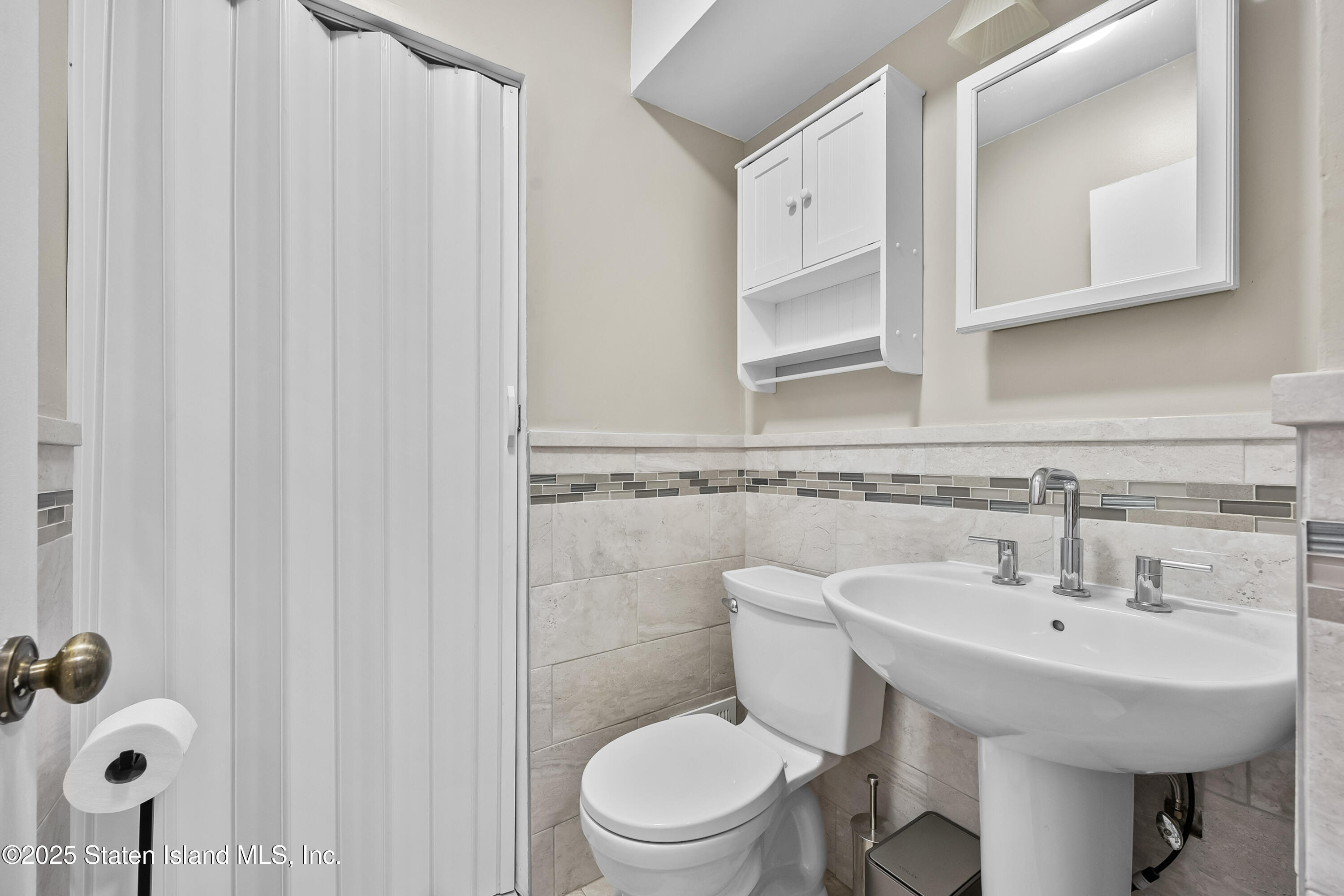 512 Ilyssa Way Staten Island, NY 10312 - Photo 15 of 29 1-14