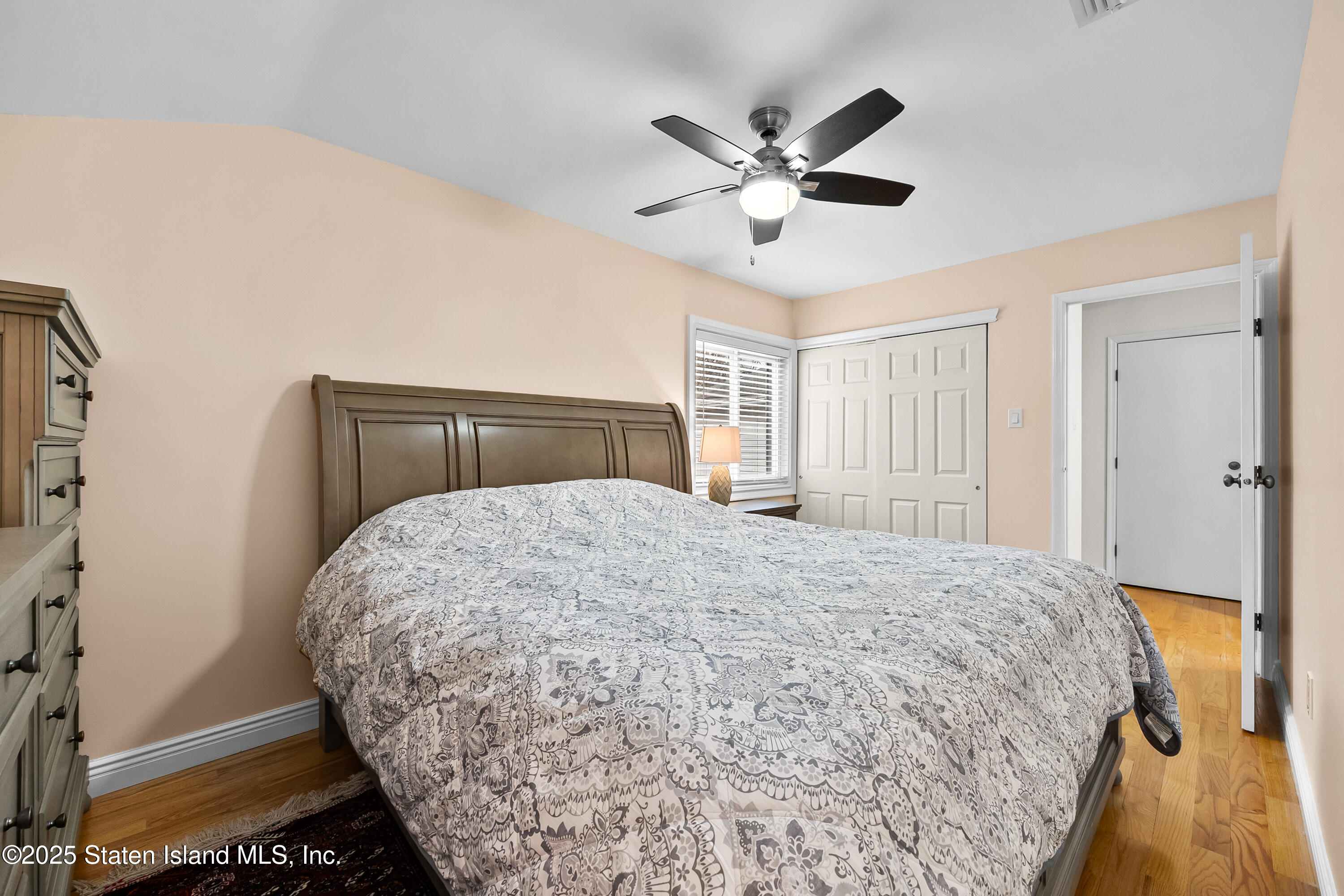 512 Ilyssa Way Staten Island, NY 10312 - Photo 22 of 29 1-23