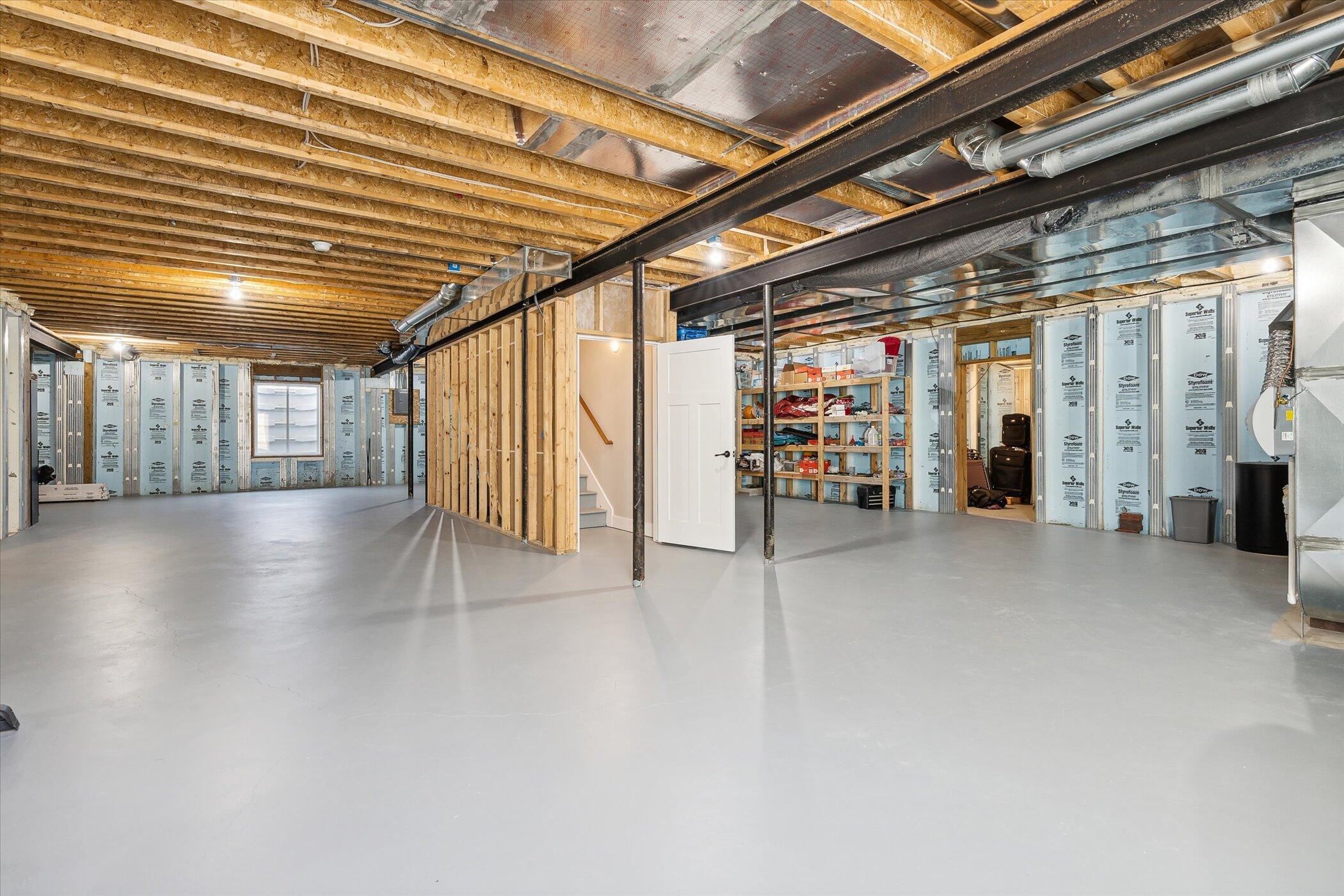 2009 Nollar Bend Road Whitmore Lake, MI 48189 - Photo 47 of 72 47-2009-Nollar-Bend-Dr-WindowStill-49