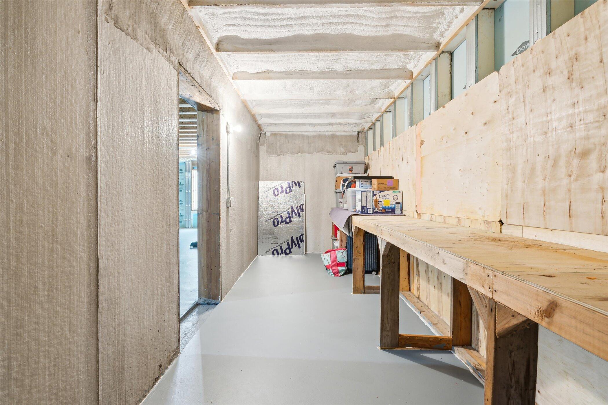 2009 Nollar Bend Road Whitmore Lake, MI 48189 - Photo 51 of 72 51-2009-Nollar-Bend-Dr-WindowStill-53