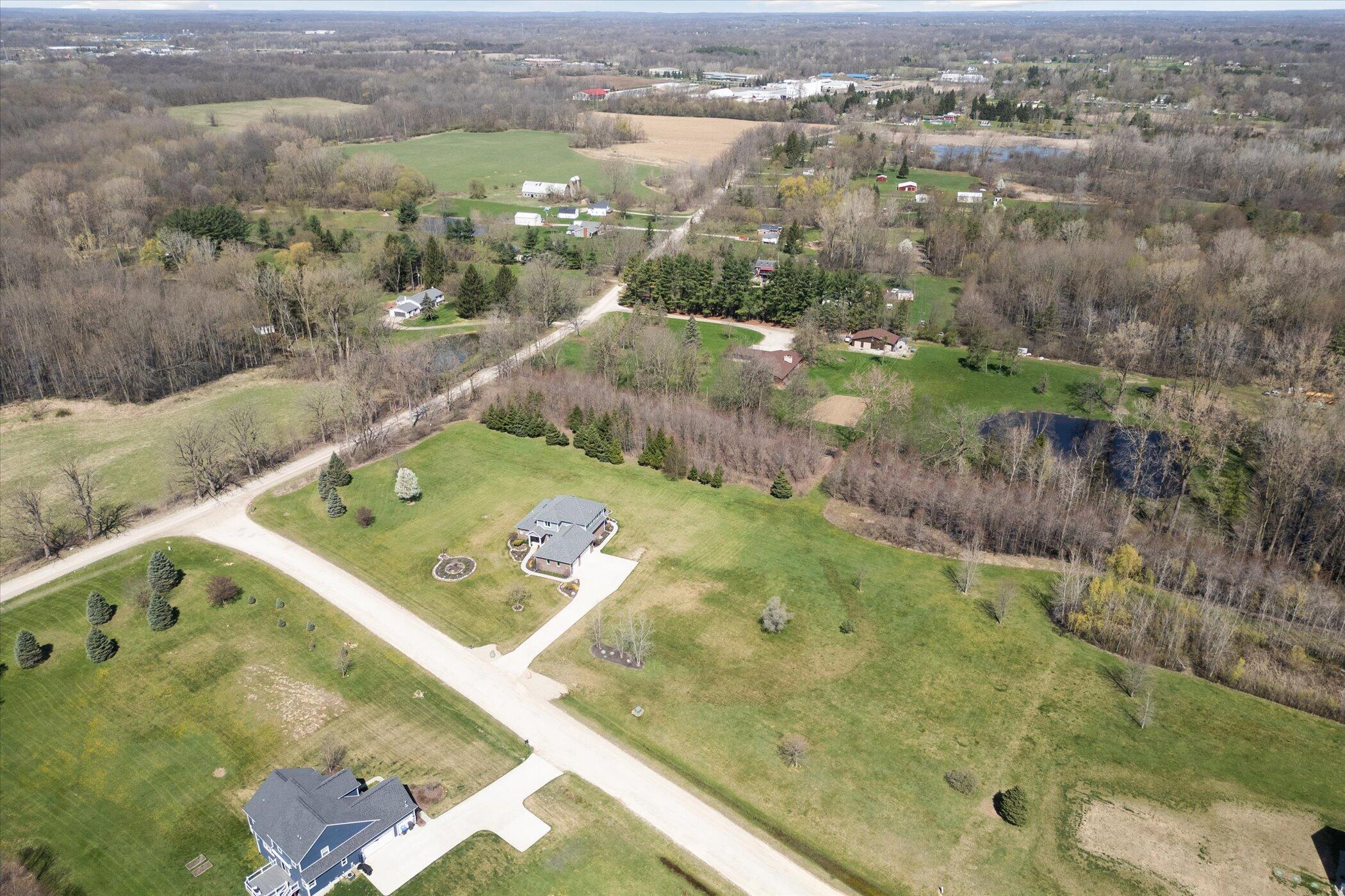 2009 Nollar Bend Road Whitmore Lake, MI 48189 - Photo 62 of 72 62-2009-Nollar-Bend-Dr-WindowStill-02