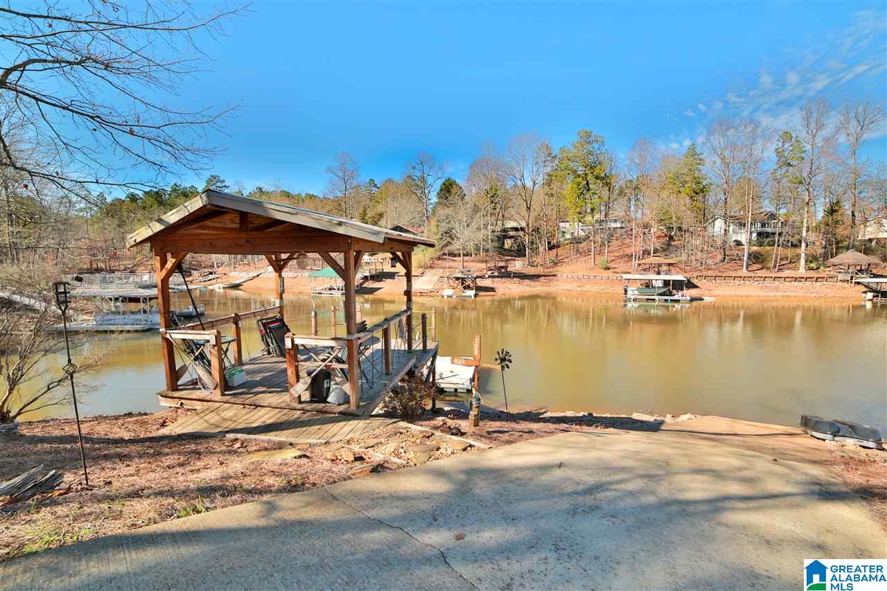 179 Holloway Road Wedowee, AL 36278 - Photo 3 of 32