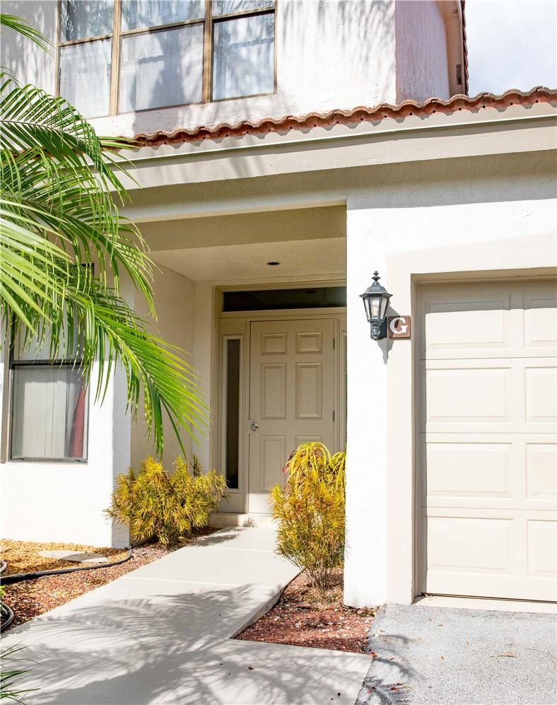 5770 Coach House Circle, Unit C Boca Raton, FL 33486 - Photo 3 of 25 Photo 3