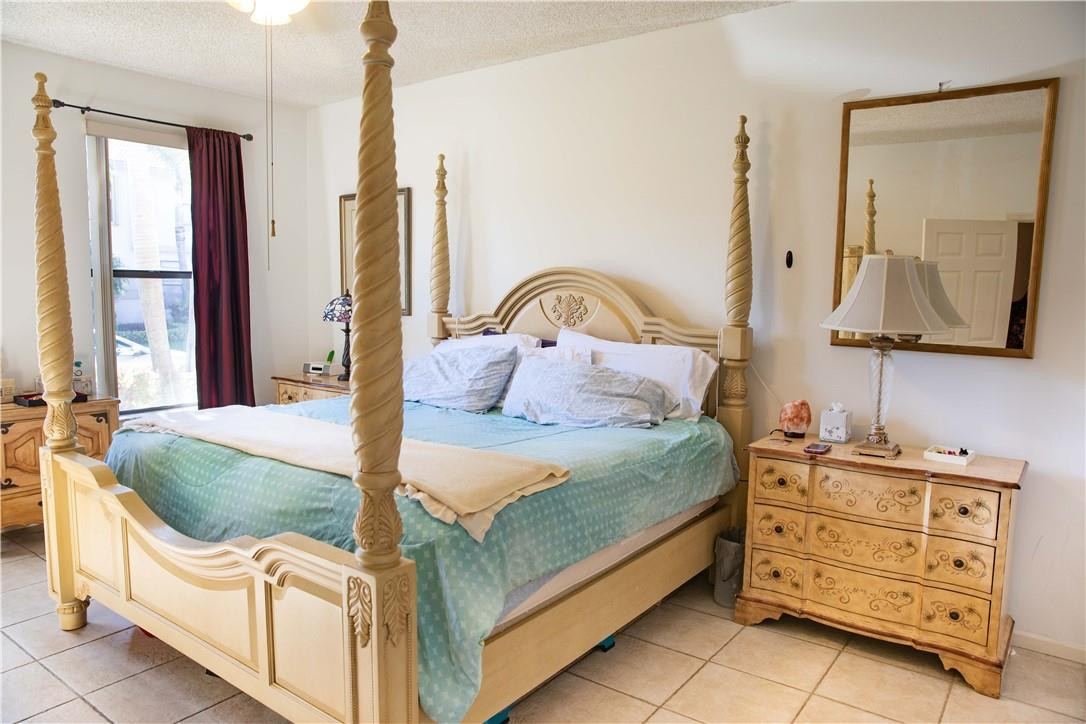 5770 Coach House Circle, Unit C Boca Raton, FL 33486 - Photo 9 of 25 Photo 9