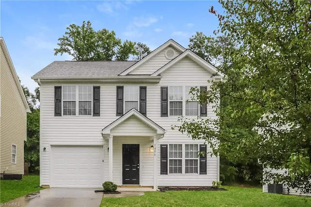 $1,695 | 1806 Savannas Run Drive, Greensboro, NC 27405