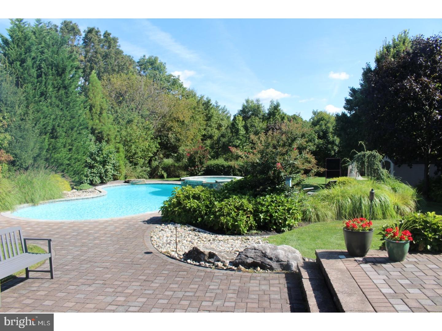 9 Apple Orchard Road Moorestown, NJ 08057 - Photo 2 of 17 Back Yard