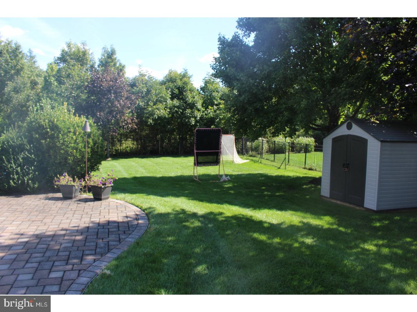 9 Apple Orchard Road Moorestown, NJ 08057 - Photo 6 of 17 Side Yard