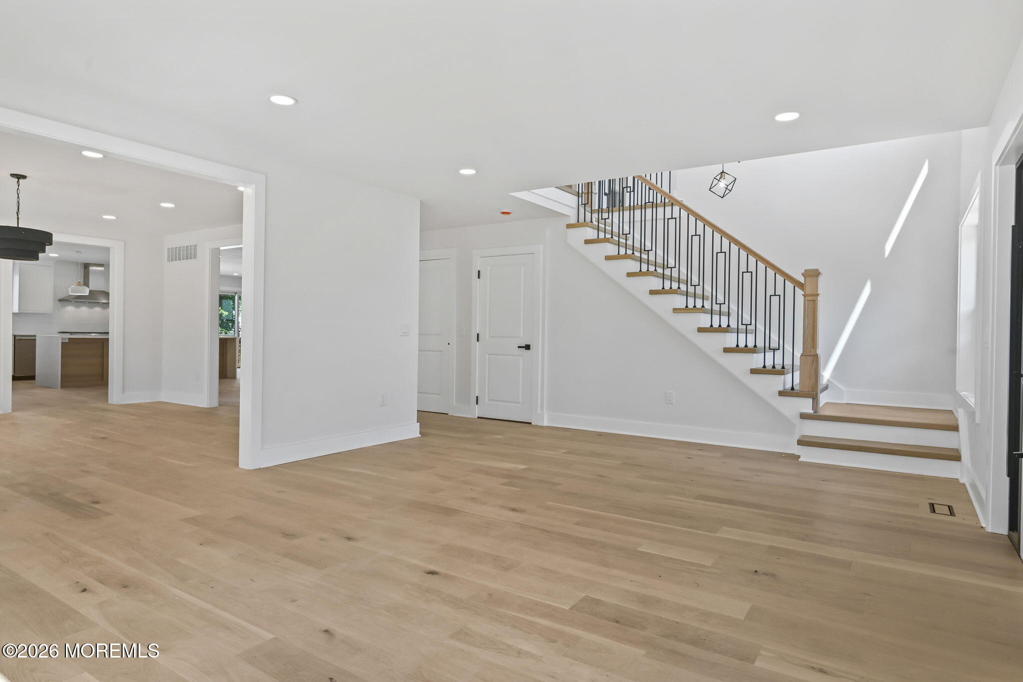 709 Howe Street Point Pleasant, NJ 08742 - Photo 7 of 81 LIVING ROOM