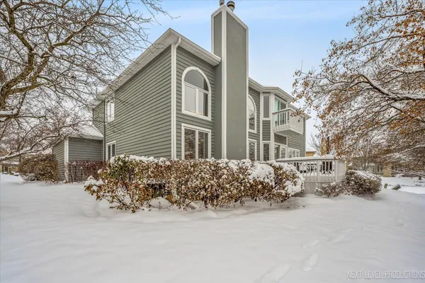 $725,000 | 970 Waterside Court, Aurora, IL 60502